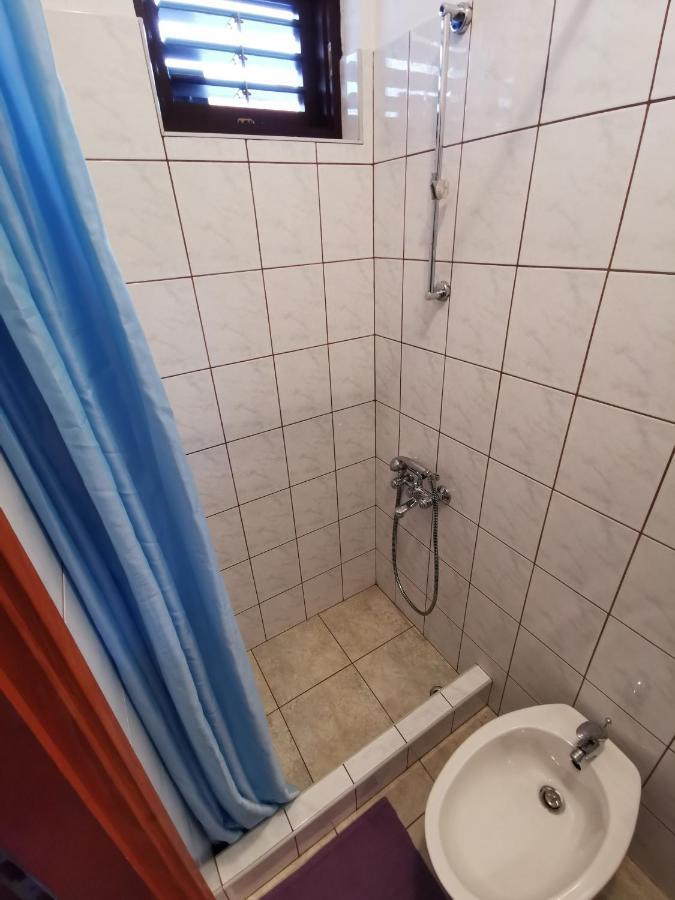 קרלובג Apartmani Mate Vrban מראה חיצוני תמונה